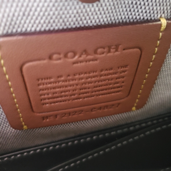 RETAIL Coach Tate Carryall 29 - Picture 13 of 15